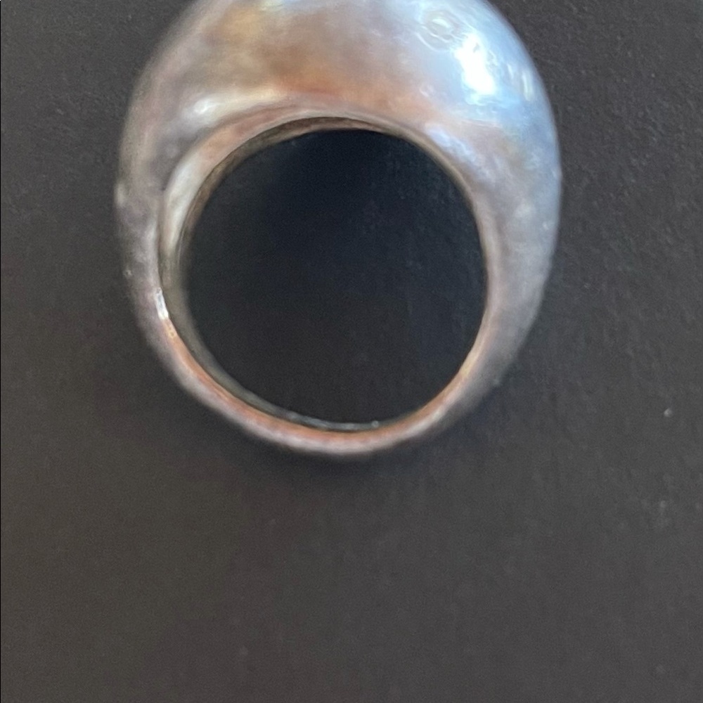 Guess ring - Picture 2 of 3